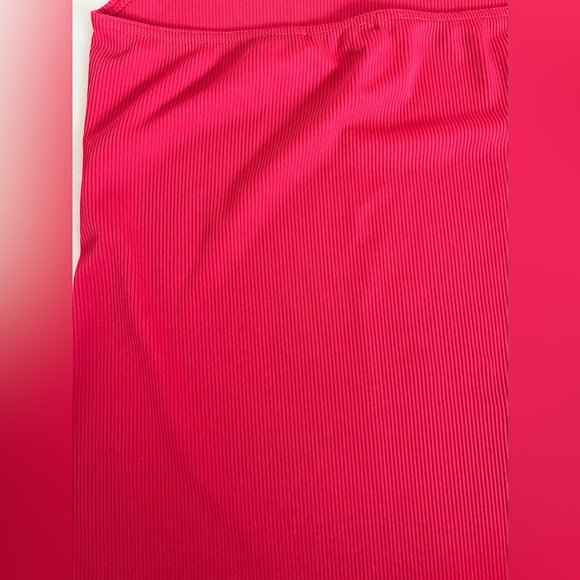 RED Ribbed High Neck Split Detail Bodycon Dress - Picture 7 of 10